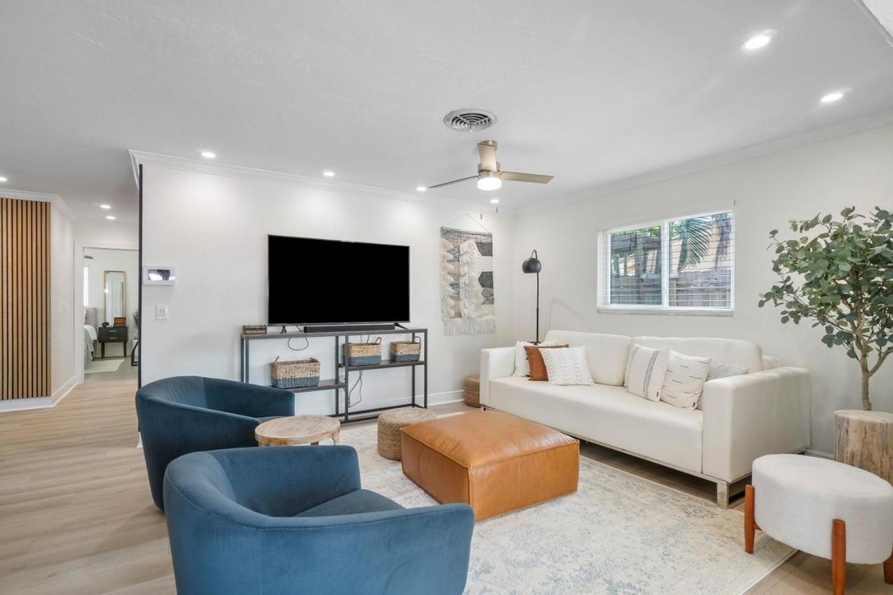 Chic Coastal - Heated Pool Per Request, Near Pga & Everything! Palm Beach Gardens
