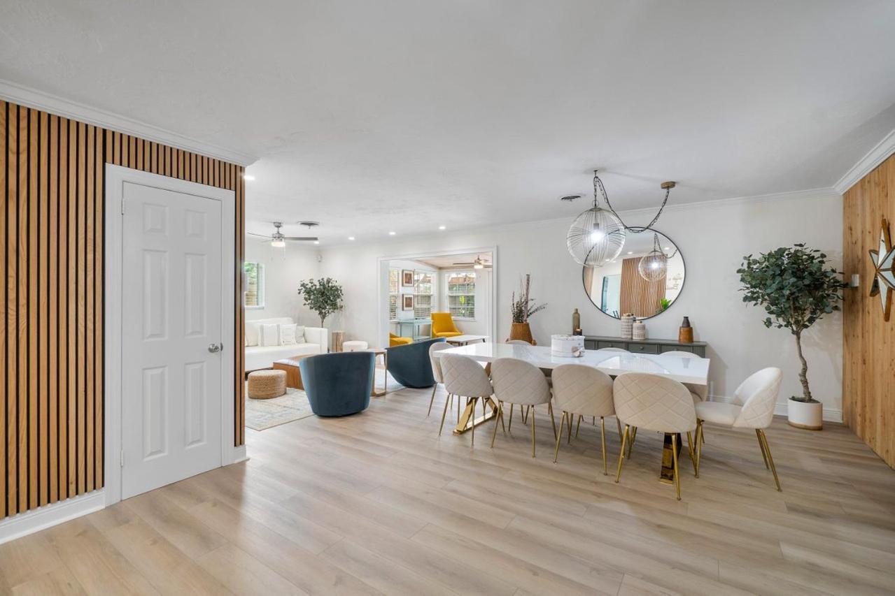 Chic Coastal - Heated Pool Per Request, Near Pga & Everything! Palm Beach Gardens