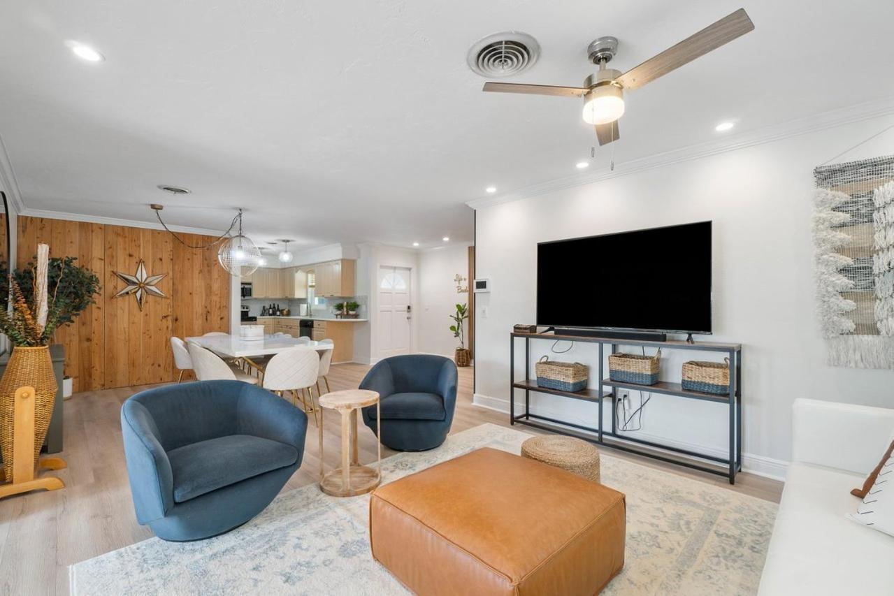 Chic Coastal - Heated Pool Per Request, Near Pga & Everything! Palm Beach Gardens
