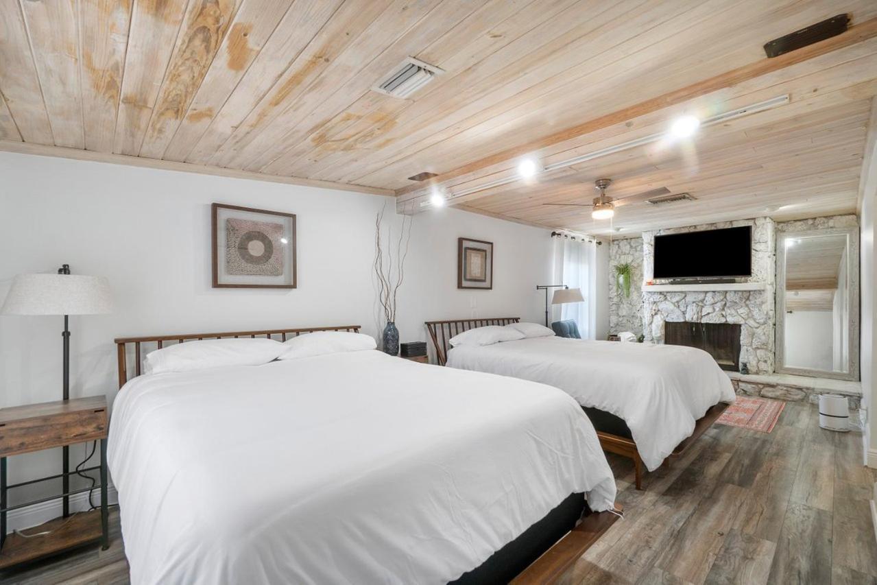 Hébergement de vacances Chic Coastal - Heated Pool Per Request, Near Pga & Everything! *